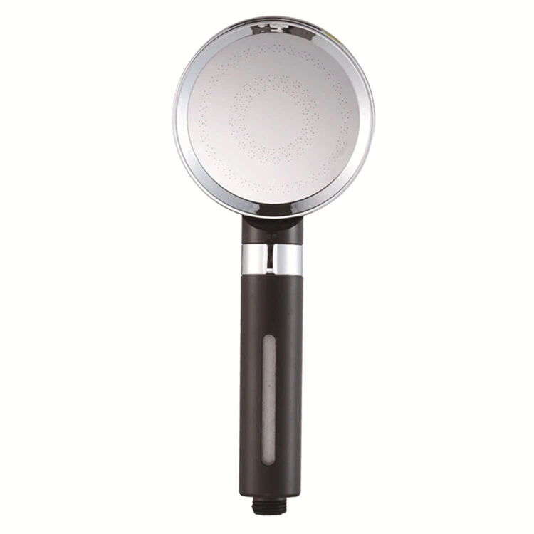 Filtrační hlavová sprcha